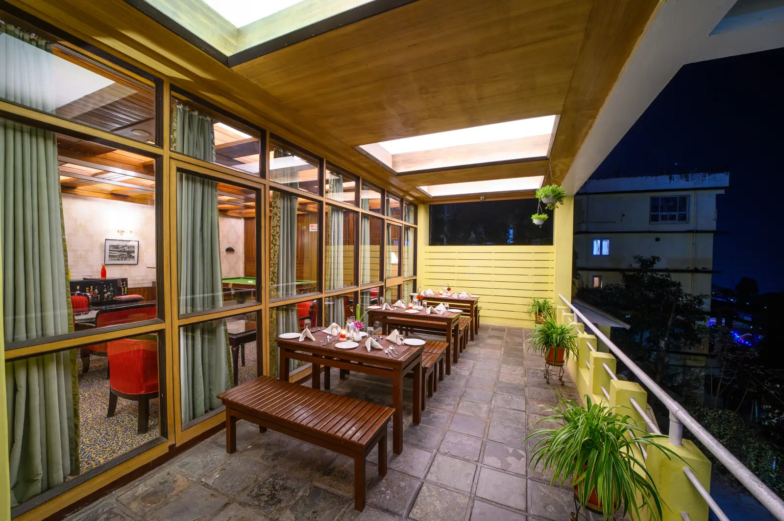 Mount View Café